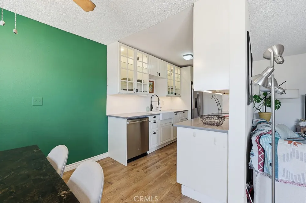 5400 Newcastle Avenue #45 Encino, CA 91316