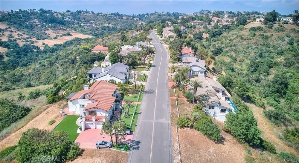 2690 Indian Creek Rd Diamond Bar, CA 91765