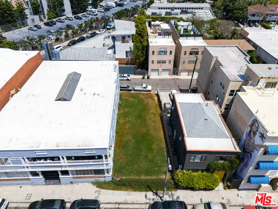 1816 Pacific Avenue Venice, CA 90291