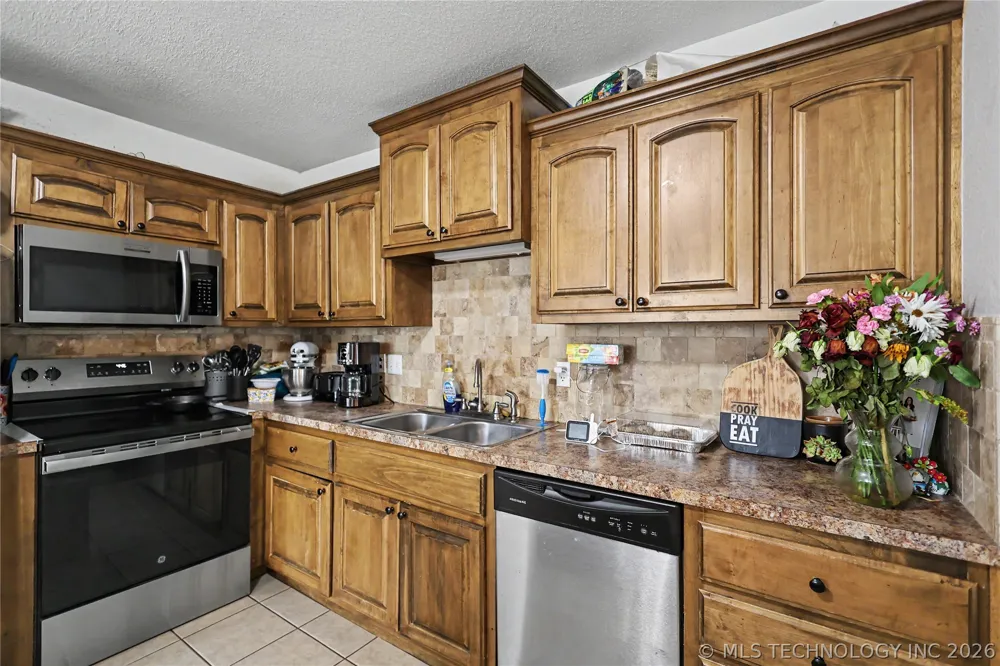 13070 Windchester Drive Tahlequah, OK 74464