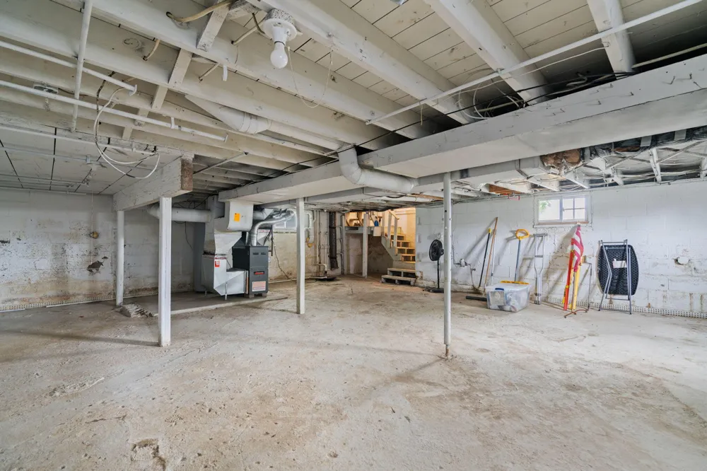 8659 Canton Center Road Canton, MI 48187