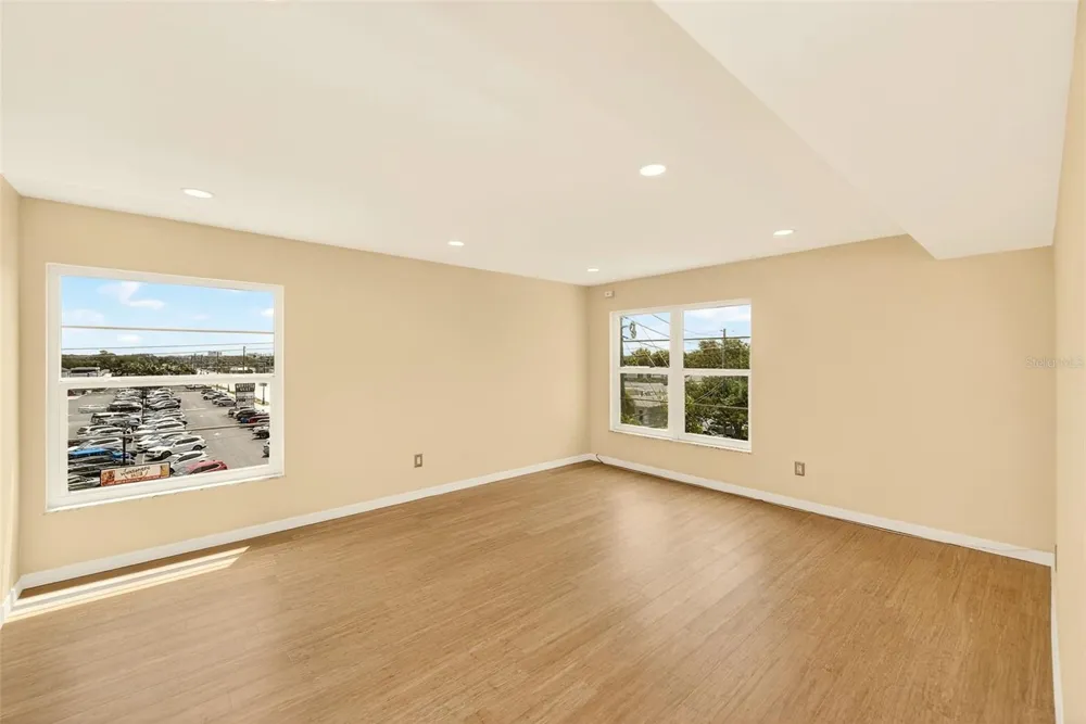 131 BLUFF VIEW DRIVE #401 Belleair Bluffs, FL 33770