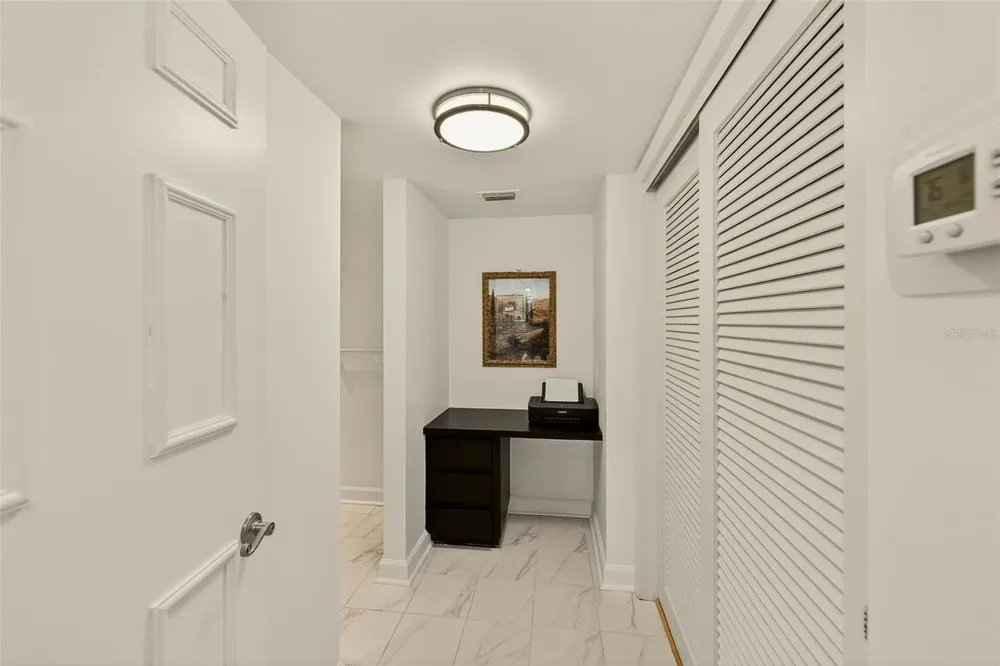 131 BLUFF VIEW DRIVE #401 Belleair Bluffs, FL 33770