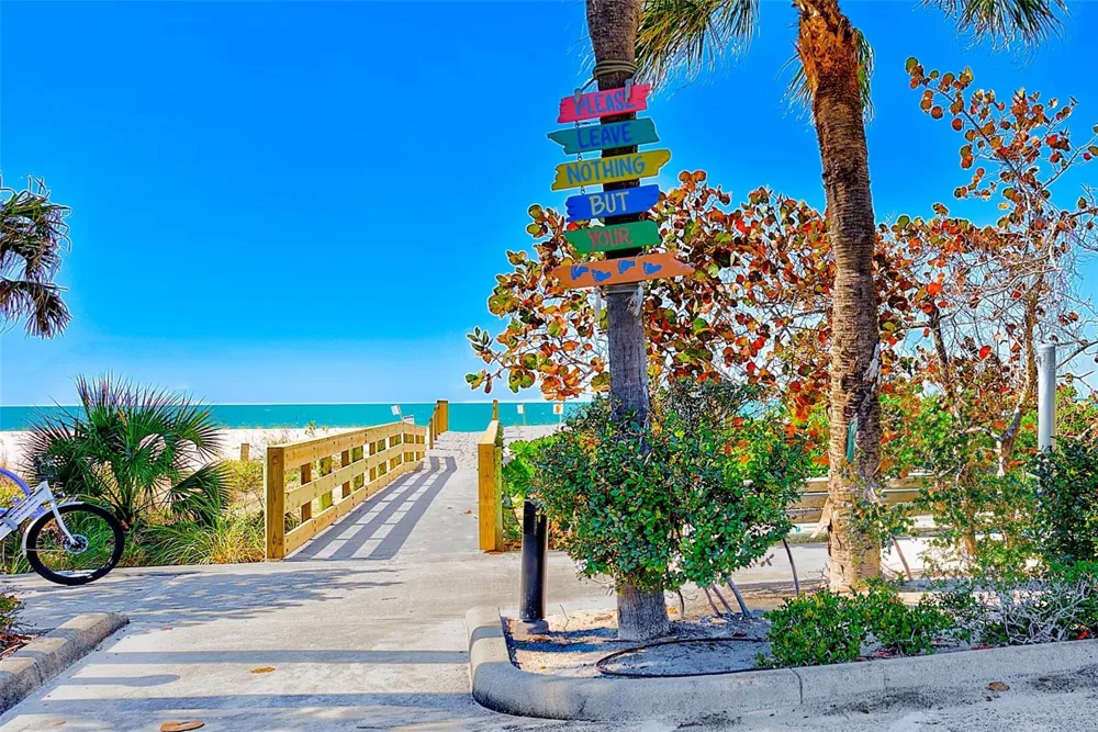 131 BLUFF VIEW DRIVE #401 Belleair Bluffs, FL 33770