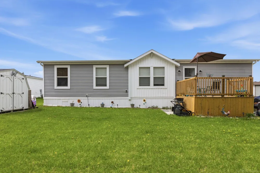 1401 Juniper Court Columbus Township, MI 48063