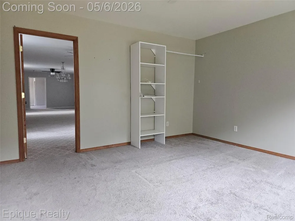 8150 Runyan Lake Road Fenton City, MI 48430