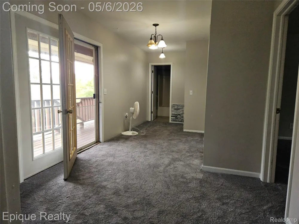 8150 Runyan Lake Road Fenton City, MI 48430