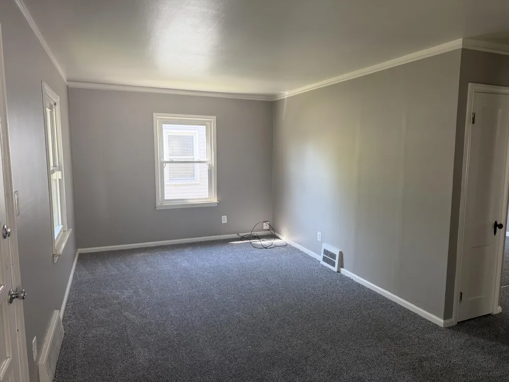 19421 Elkhart Street Harper Woods City, MI 48225