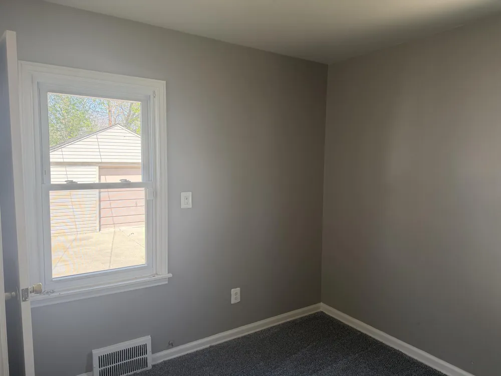 19421 Elkhart Street Harper Woods City, MI 48225