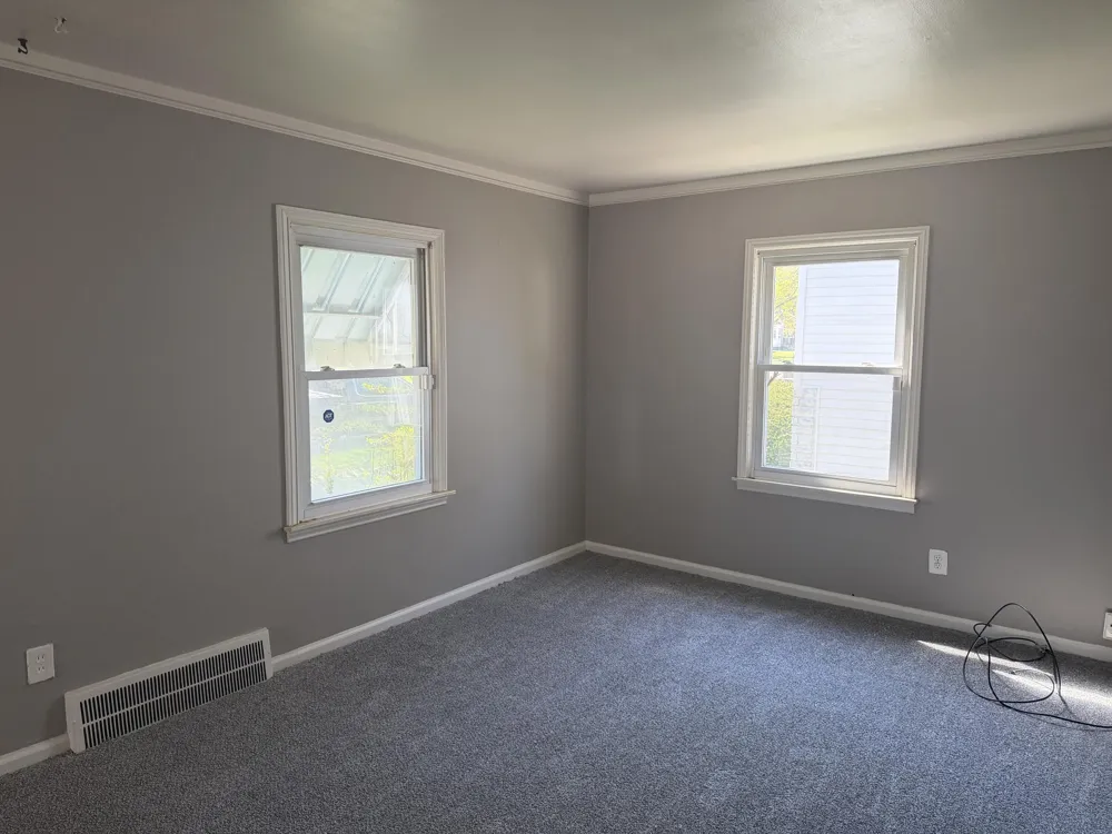 19421 Elkhart Street Harper Woods City, MI 48225