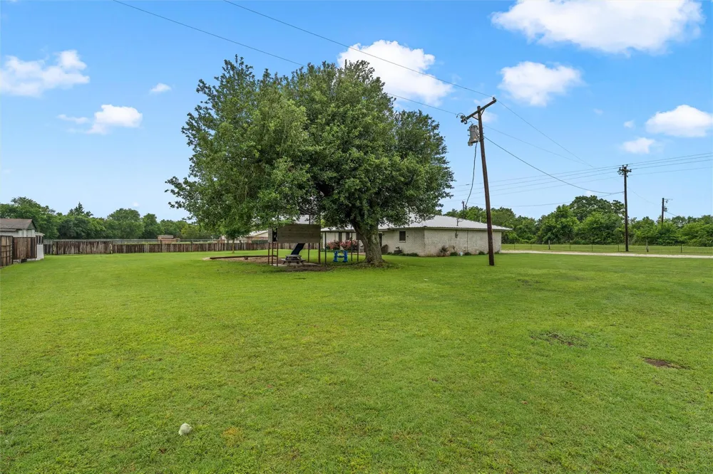 2134 Fm 1953 Mexia, TX 76667