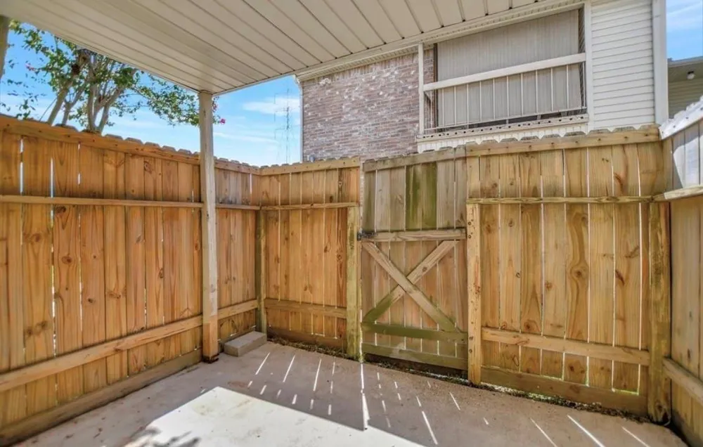 7600 Emmett F Lowry Expressway #313 Texas City, TX 77591