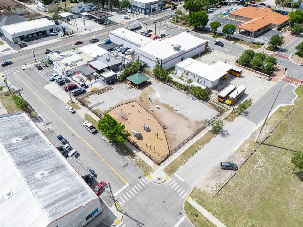 165 5TH STREET SW Winter Haven, FL 33880