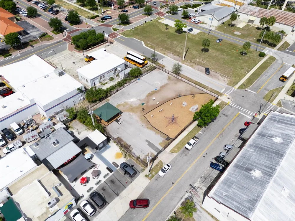 165 5TH STREET SW Winter Haven, FL 33880