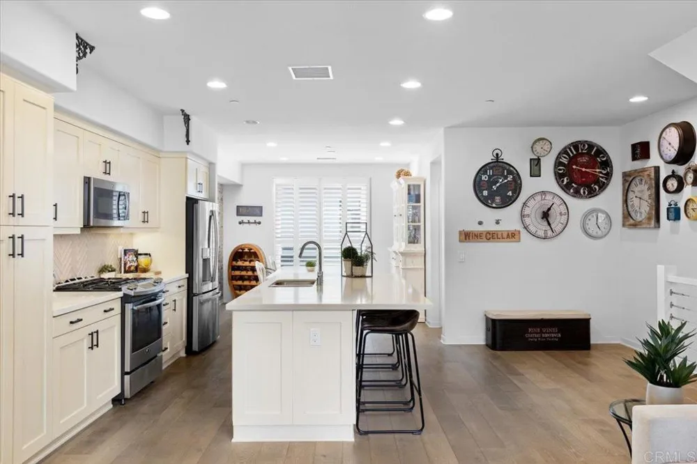 2511 State Street Carlsbad, CA 92008
