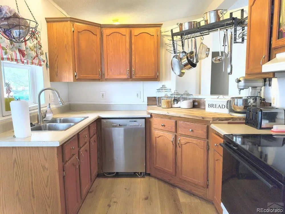 4649 Huajatolla Drive Colorado City, CO 81019