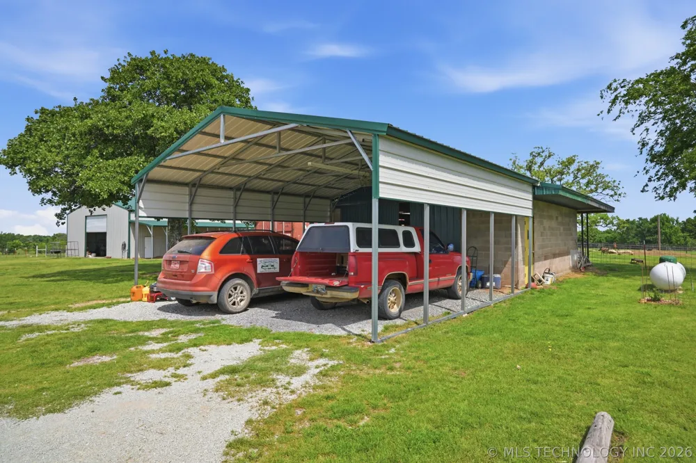 11964 NS 3590 Seminole, OK 74868