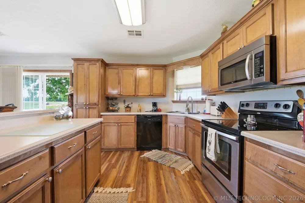 11964 NS 3590 Seminole, OK 74868