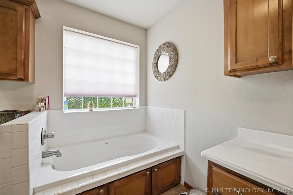11964 NS 3590 Seminole, OK 74868