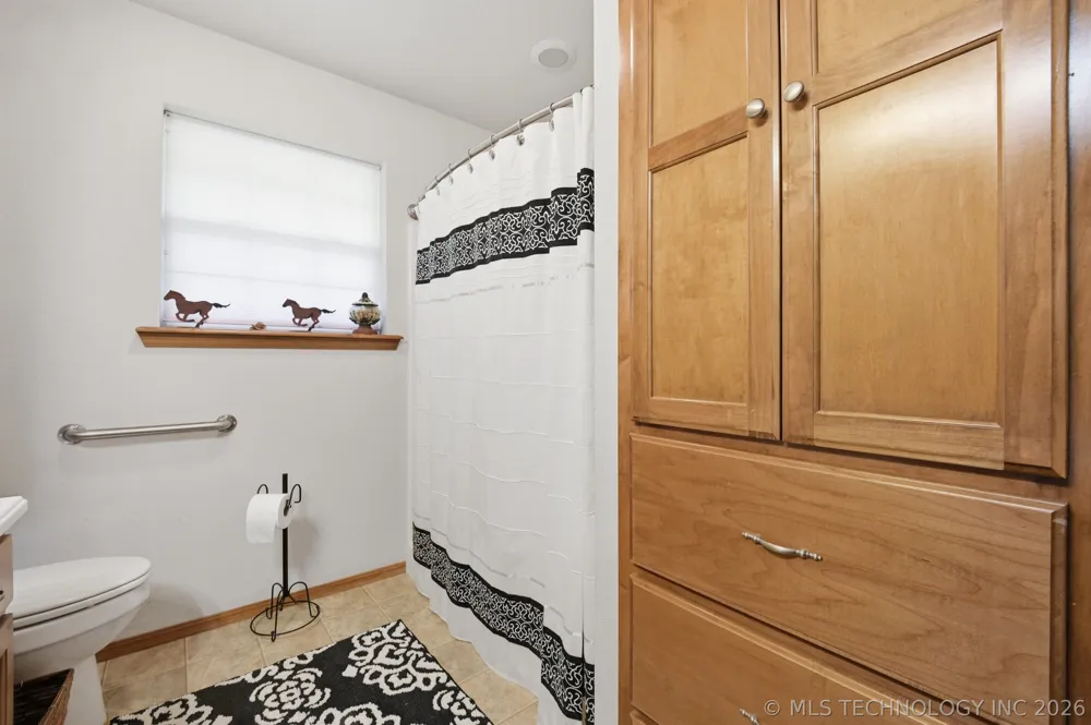11964 NS 3590 Seminole, OK 74868