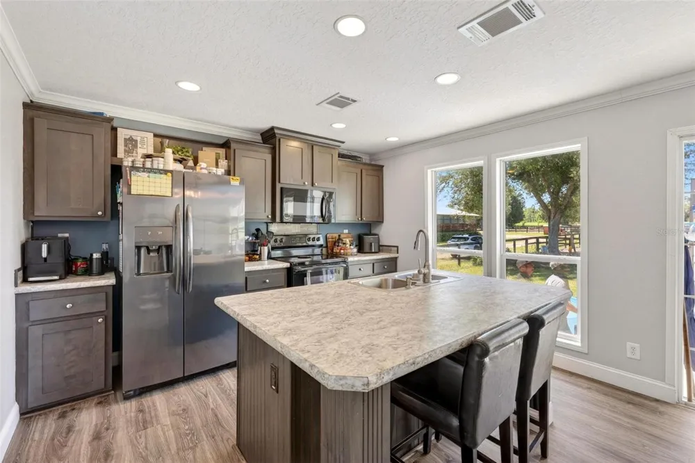 18350 SE 42ND PLACE Morriston, FL 32668