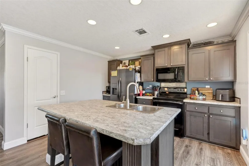18350 SE 42ND PLACE Morriston, FL 32668