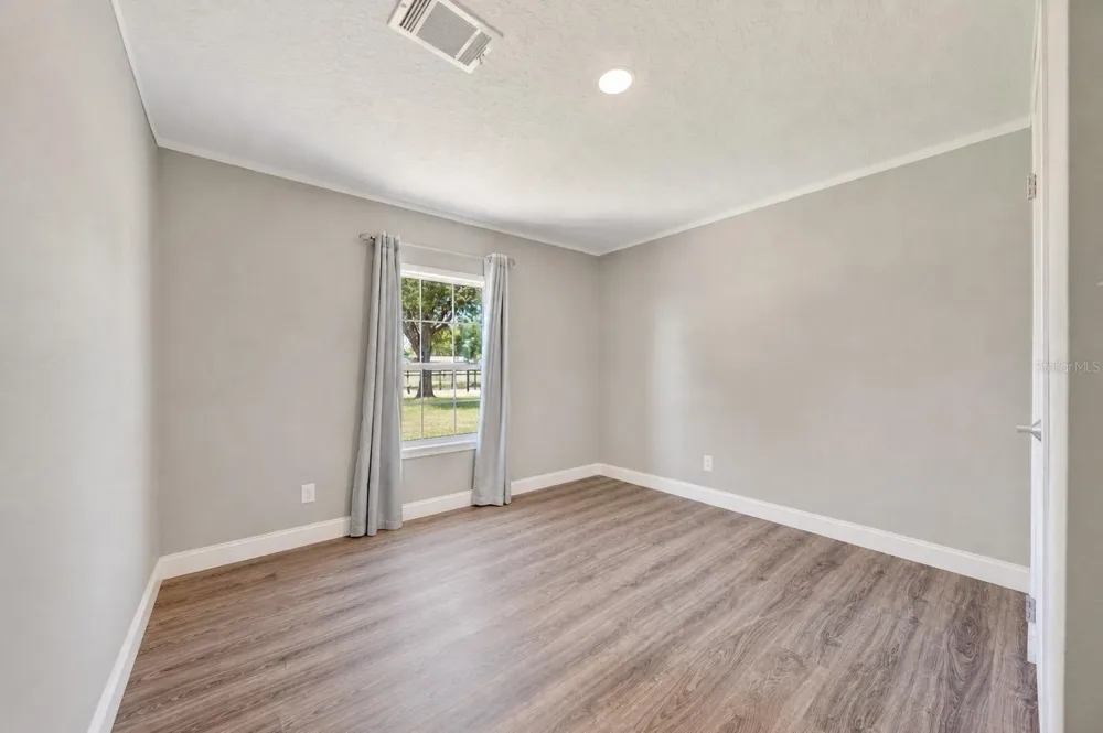 18350 SE 42ND PLACE Morriston, FL 32668