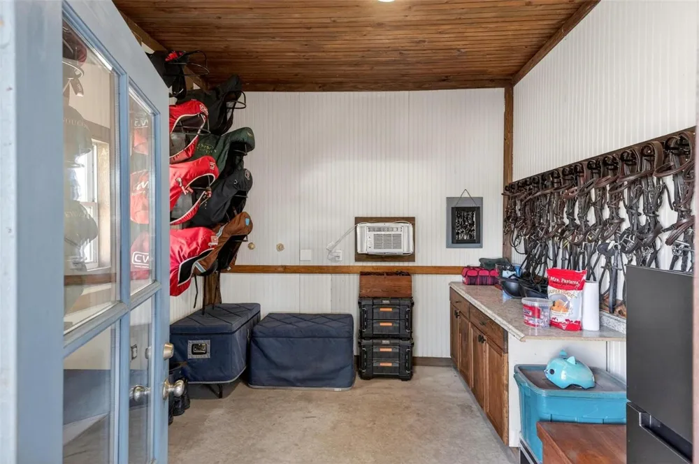 18350 SE 42ND PLACE Morriston, FL 32668