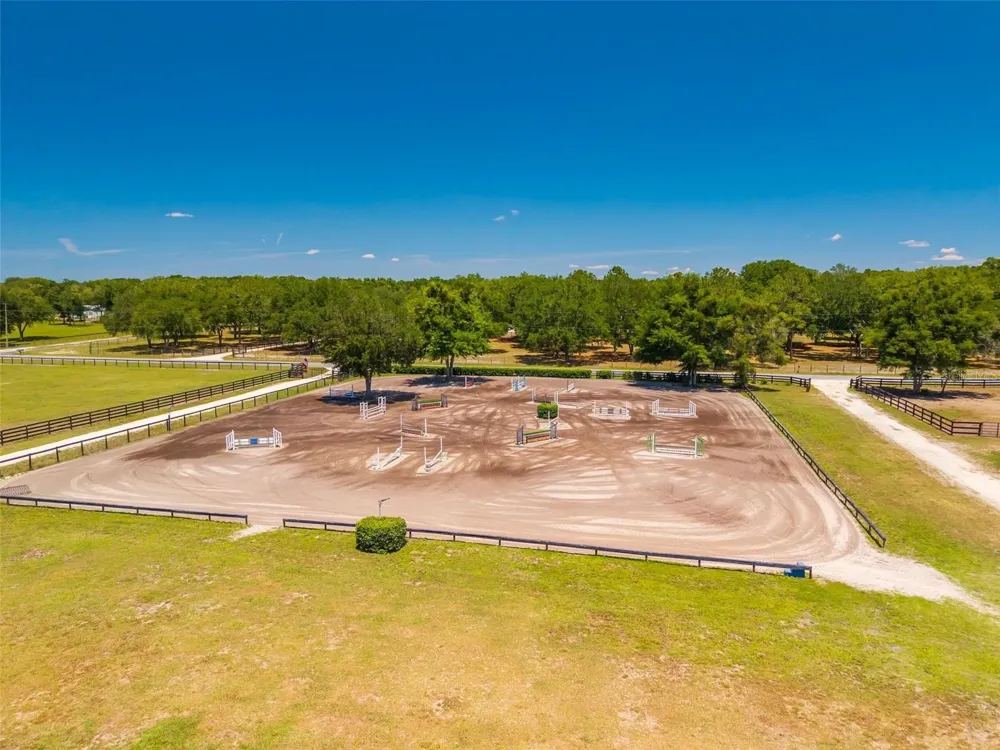18350 SE 42ND PLACE Morriston, FL 32668