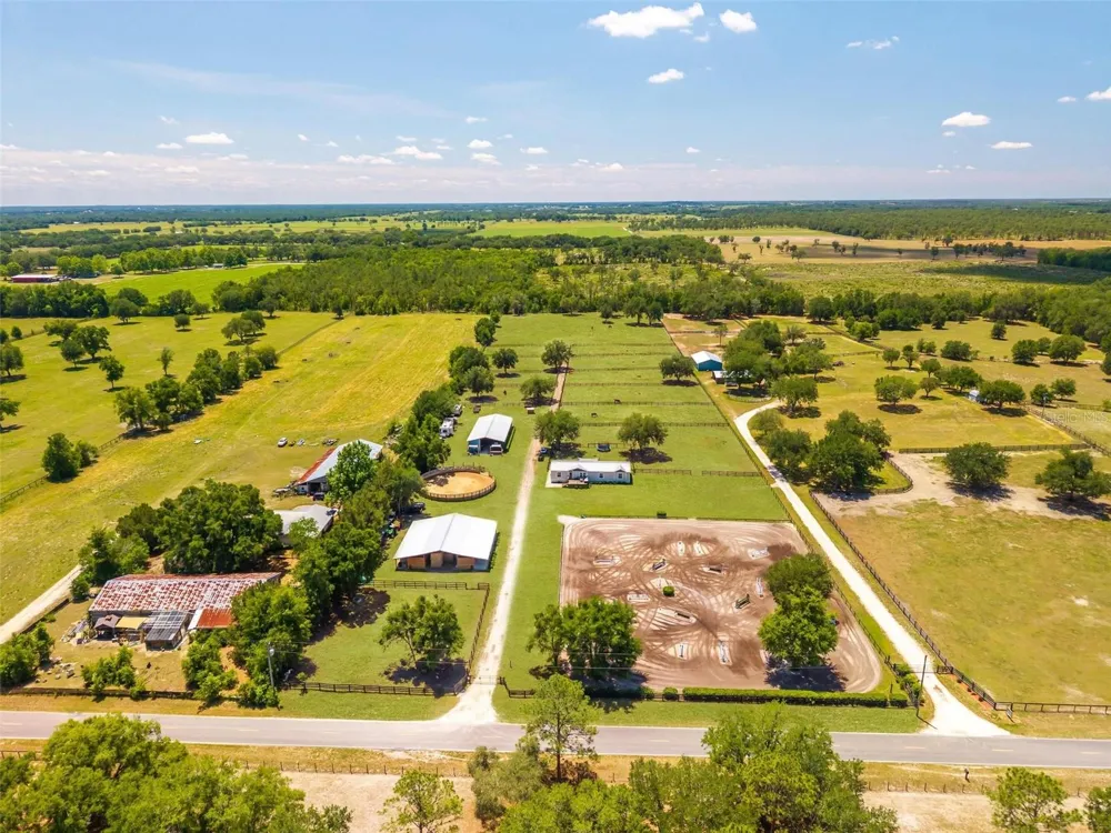 18350 SE 42ND PLACE Morriston, FL 32668