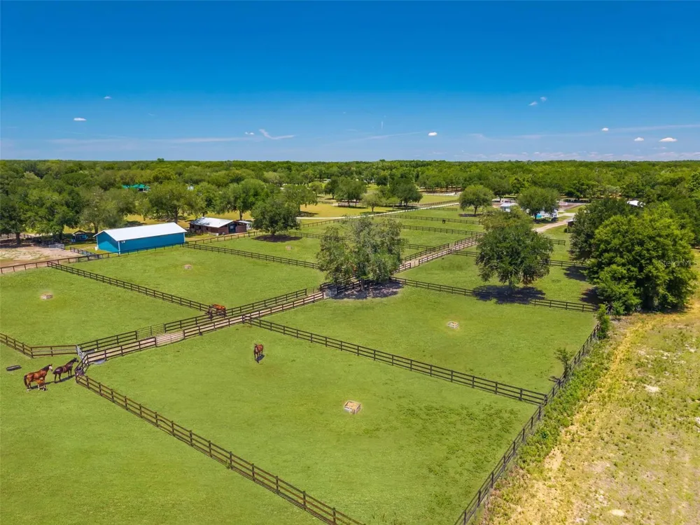 18350 SE 42ND PLACE Morriston, FL 32668