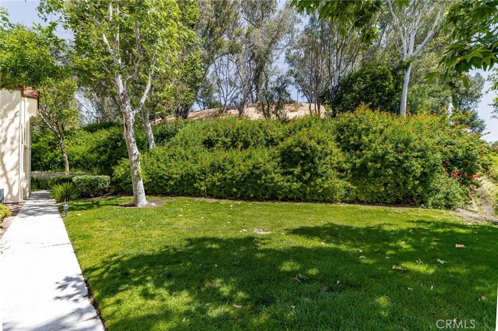 21256 Camelia Lake Forest, CA 92630