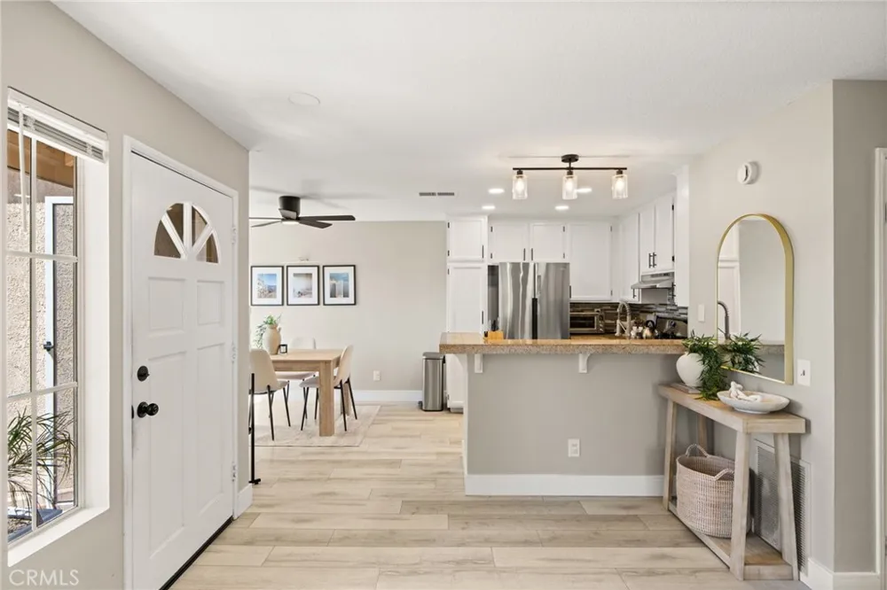 21256 Camelia Lake Forest, CA 92630