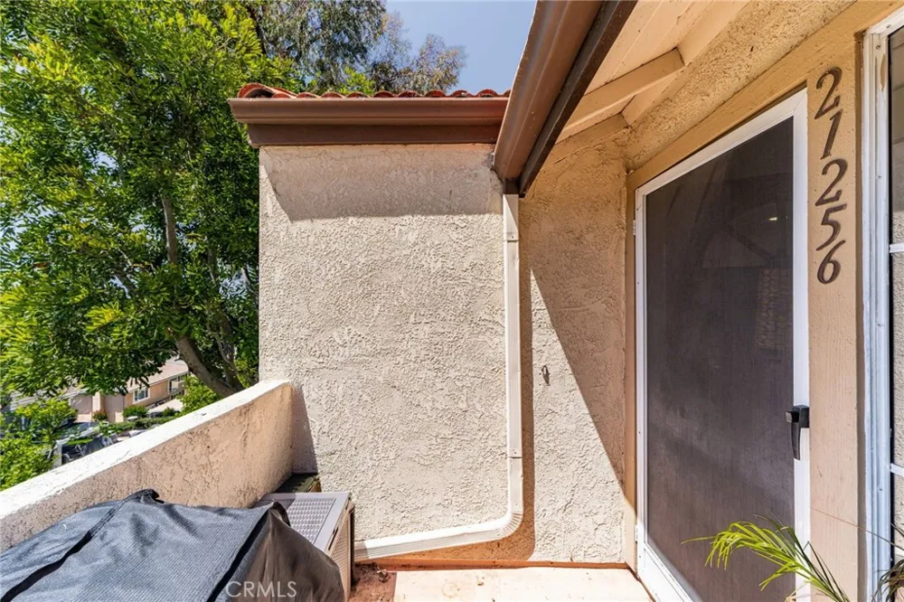 21256 Camelia Lake Forest, CA 92630