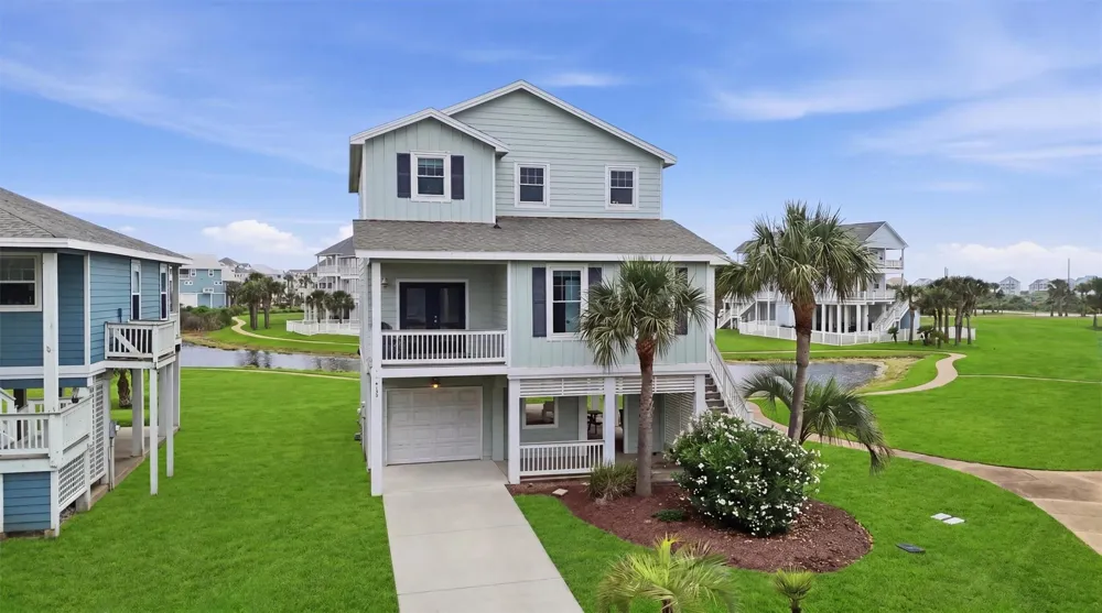 4130 King Rail Circle Galveston, TX 77554