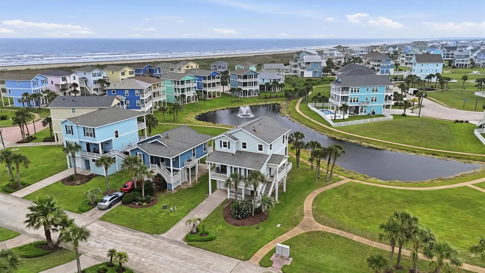 4130 King Rail Circle Galveston, TX 77554