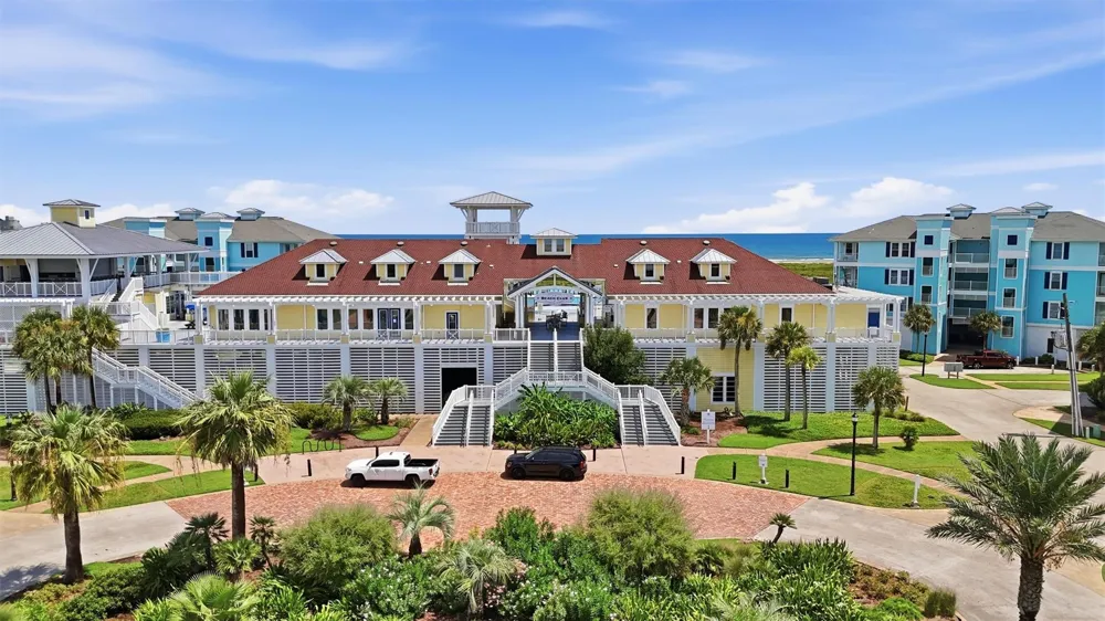 4130 King Rail Circle Galveston, TX 77554