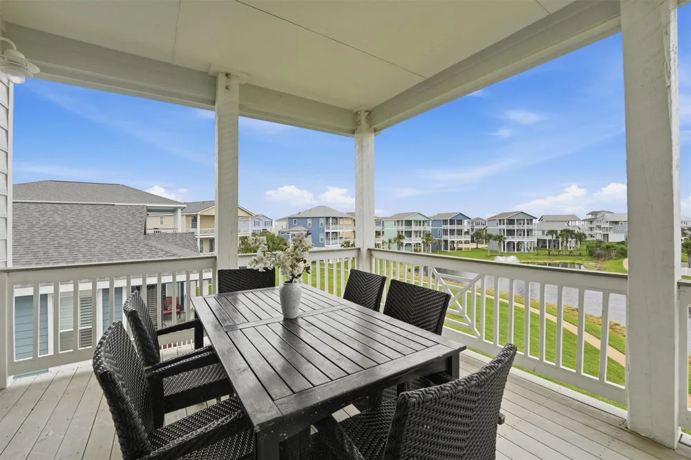 4130 King Rail Circle Galveston, TX 77554