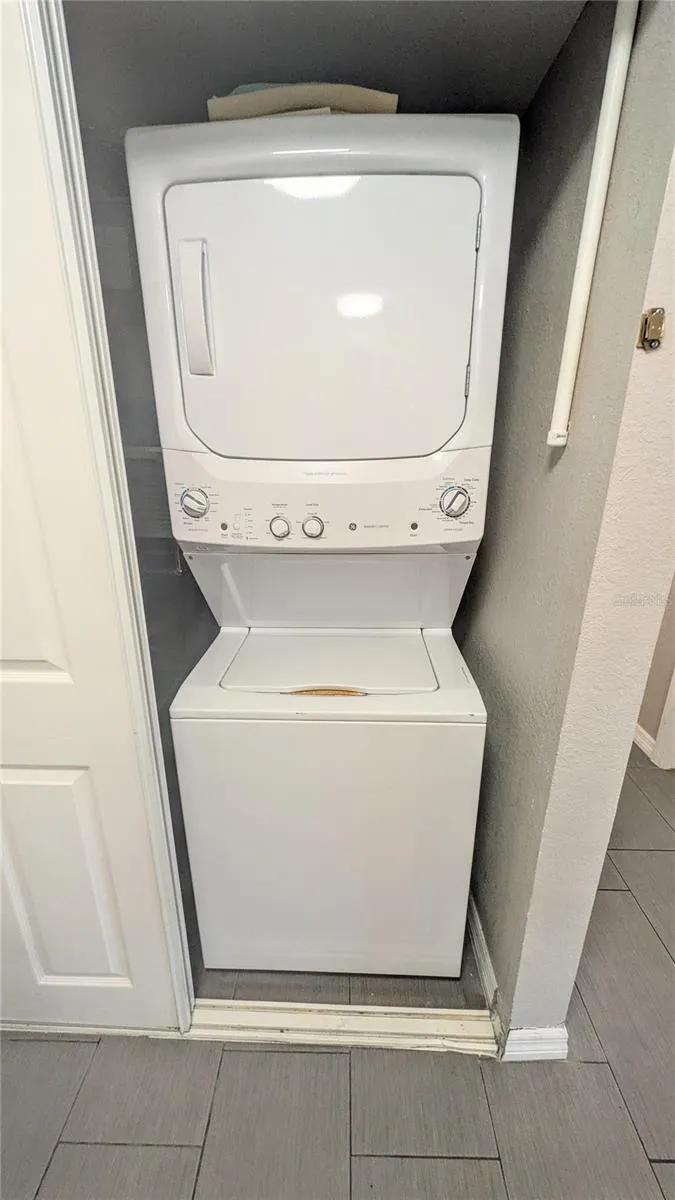 850 S TAMIAMI TRAIL #409 Sarasota, FL 34236