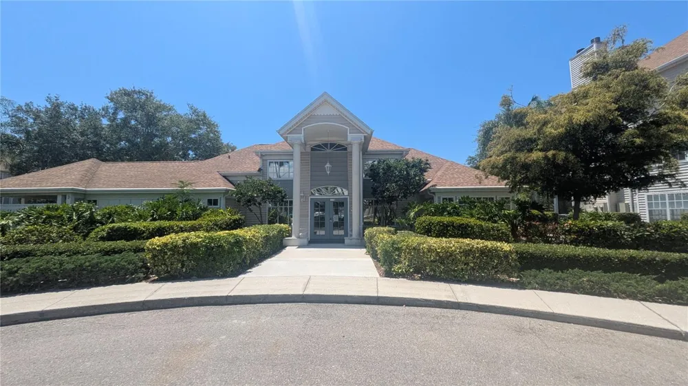 850 S TAMIAMI TRAIL #409 Sarasota, FL 34236