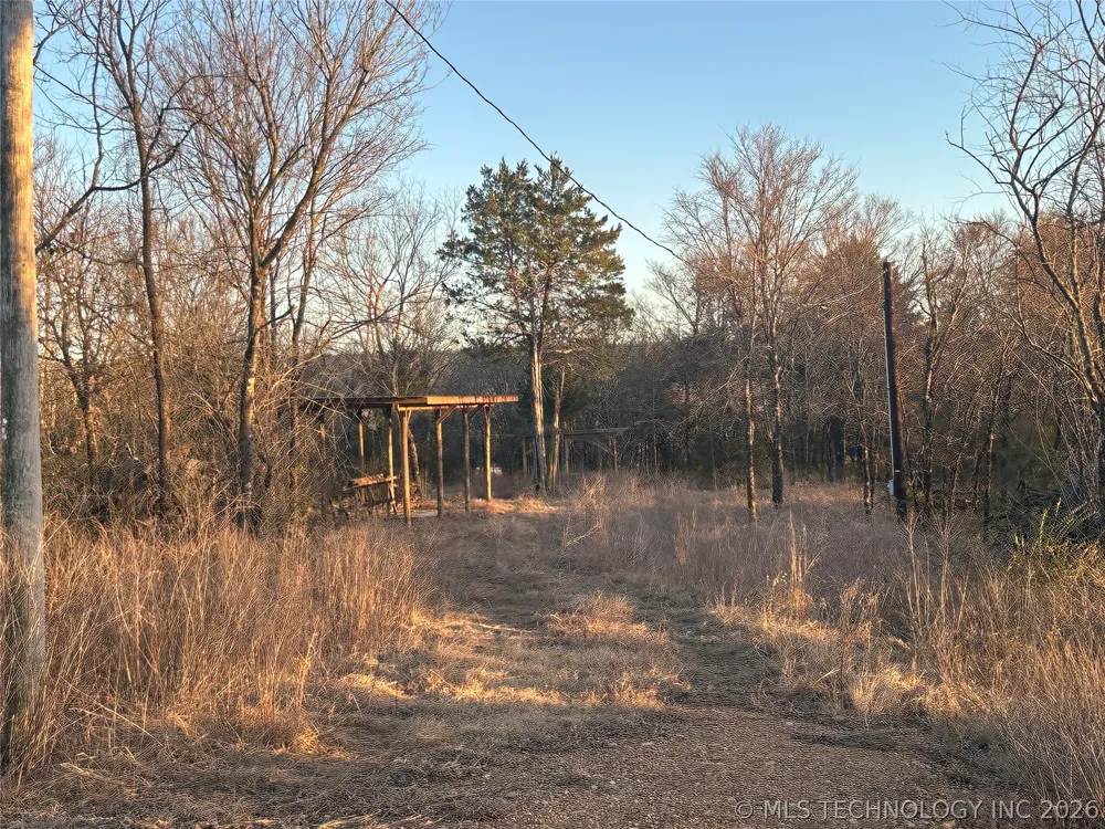 416067 E 1841 ROAD Moyers, OK 74557