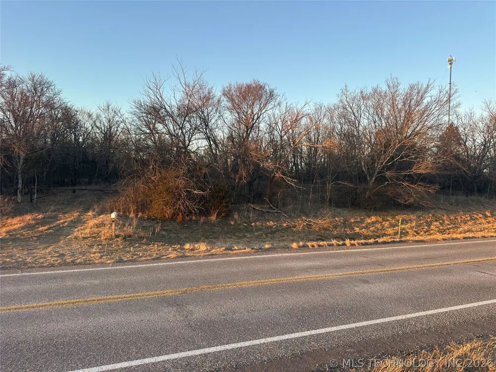 416067 E 1841 ROAD Moyers, OK 74557