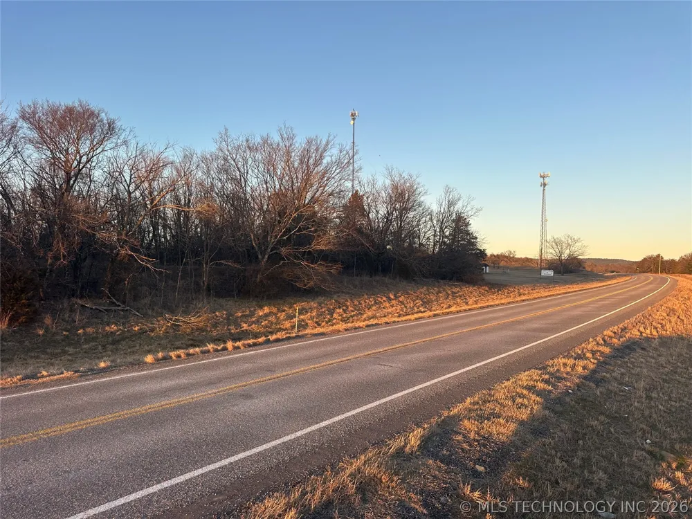416067 E 1841 ROAD Moyers, OK 74557
