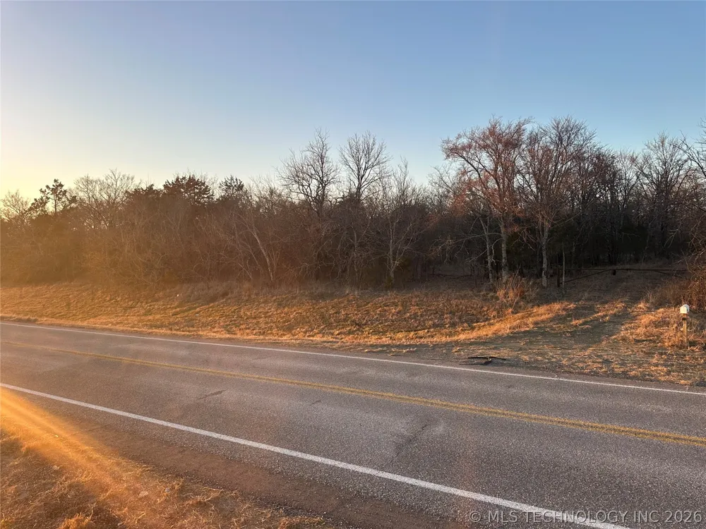 416067 E 1841 ROAD Moyers, OK 74557