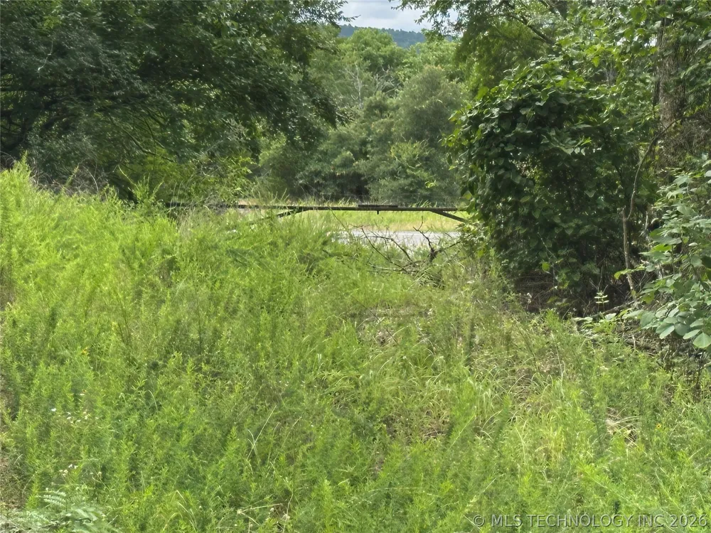 416067 E 1841 ROAD Moyers, OK 74557