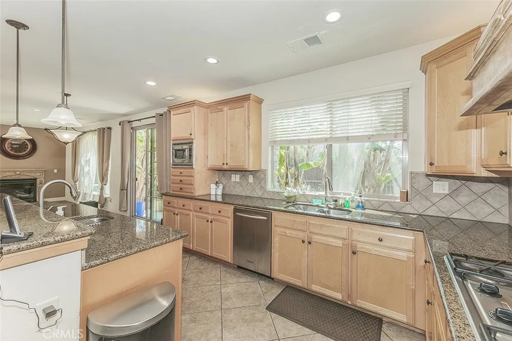11345 Via Montessori Drive Fresno, CA 93730