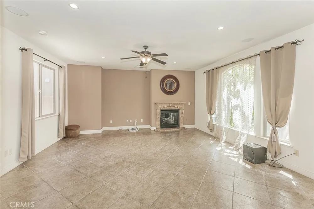 11345 Via Montessori Drive Fresno, CA 93730