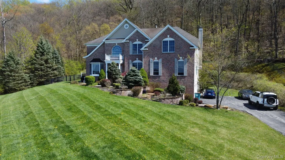 194 Devon Farms Road Stormville, NY 12582