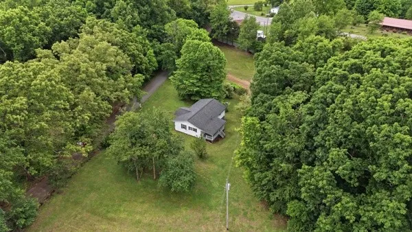 91 Golden Rd Lynchburg, TN 37352