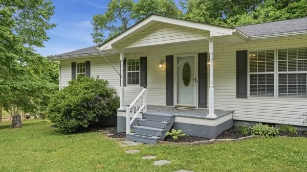 91 Golden Rd Lynchburg, TN 37352